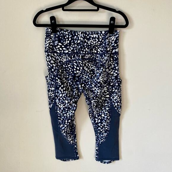 ATHLETA Leggings Spotty Up for Anything Crop Capri Mesh Pocket Navy White XS - Picture 3 of 11